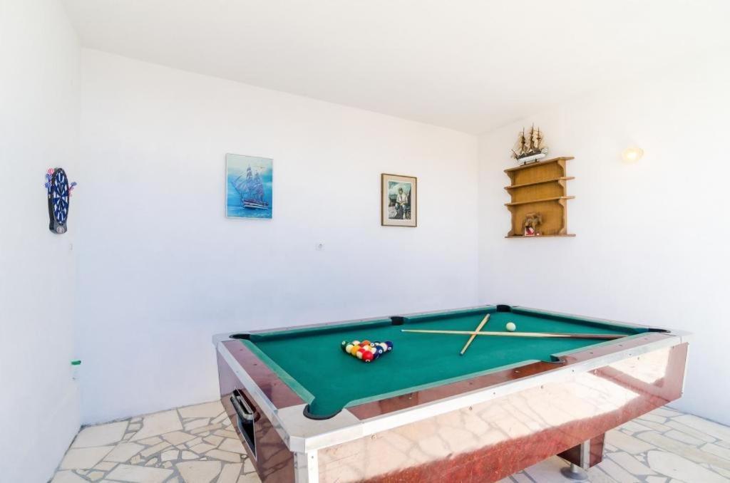 Apartments Knego Млини Номер фото